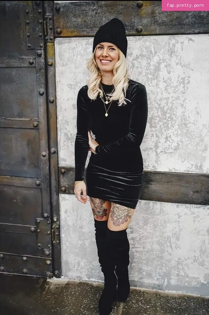 Pia Tillmann - Photo #98