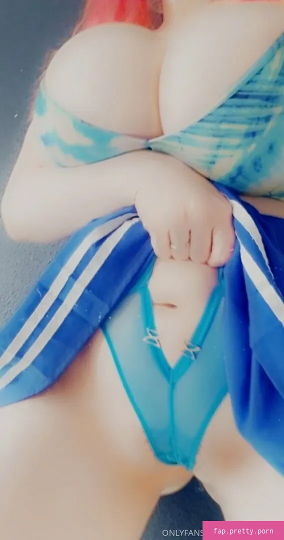 pinkys_toes - Photo #87