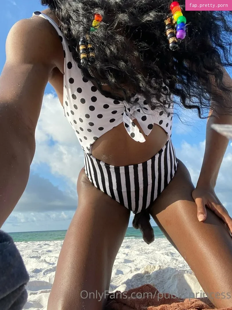 publicprincess - Photo #19