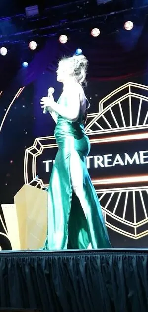 QTCinderella
