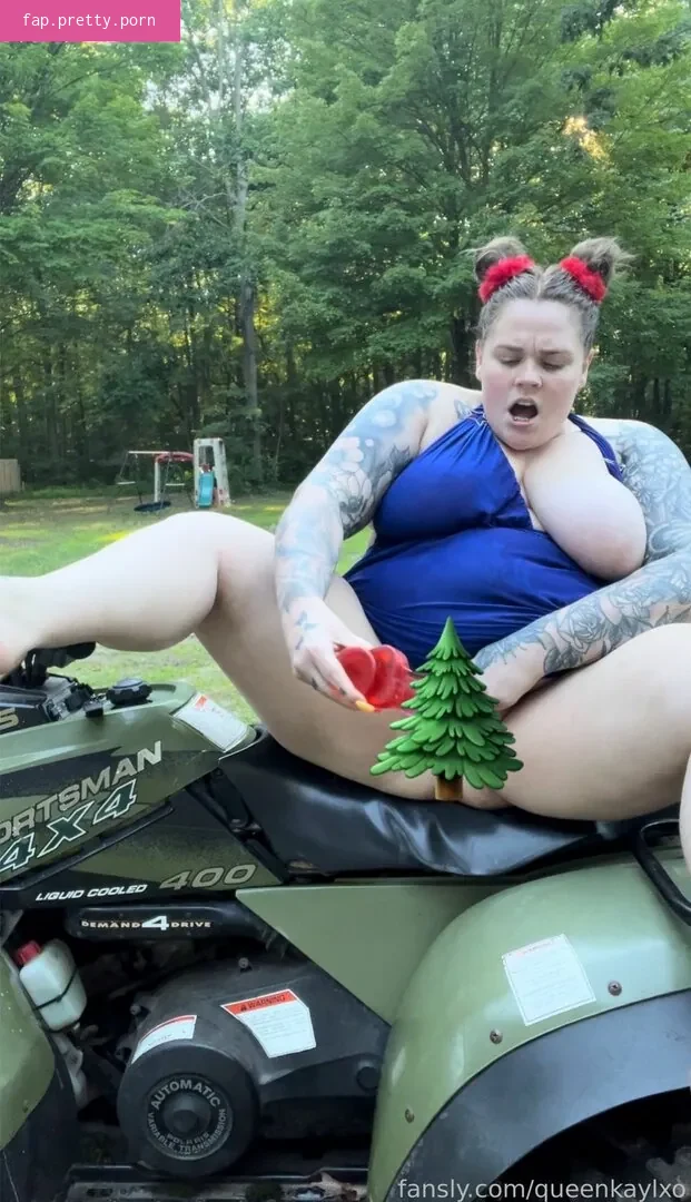 queenkaylxo - Photo #00