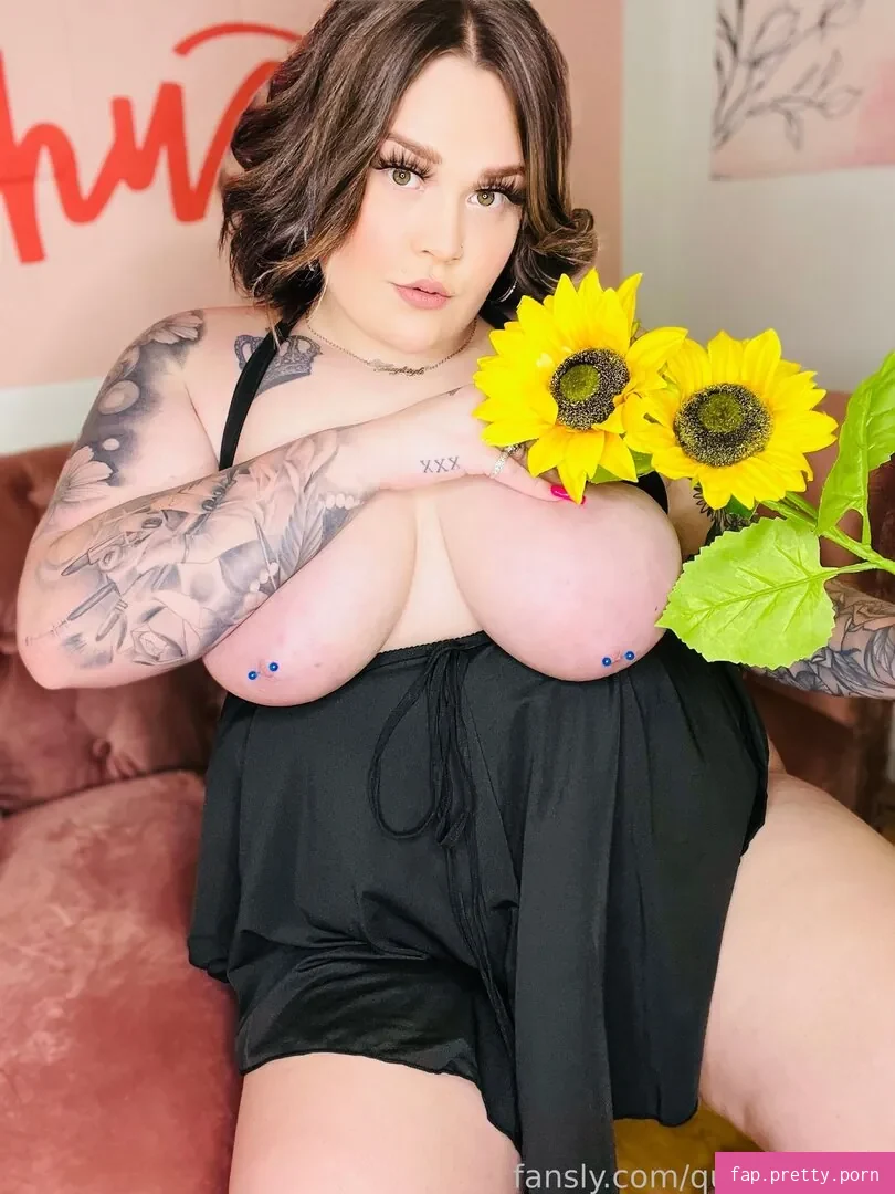 queenkaylxo - Photo #14