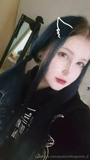 queenoforgasms_d