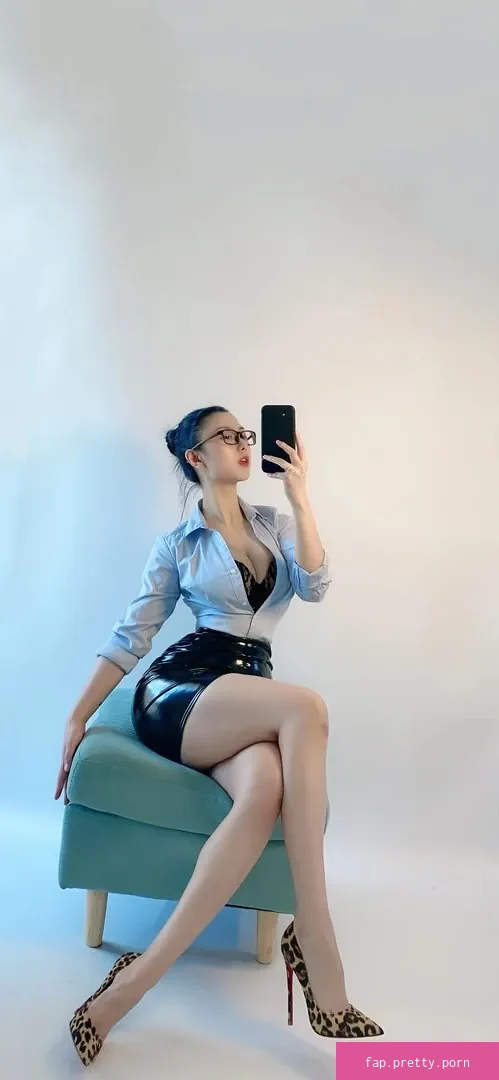QiaonniuTT - Photo #05