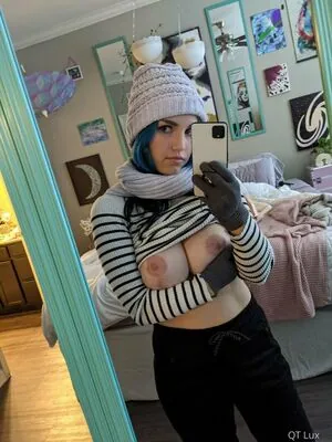 QT Lux