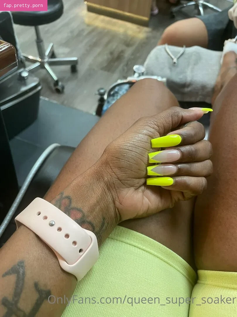queen_super_soaker - Photo #36