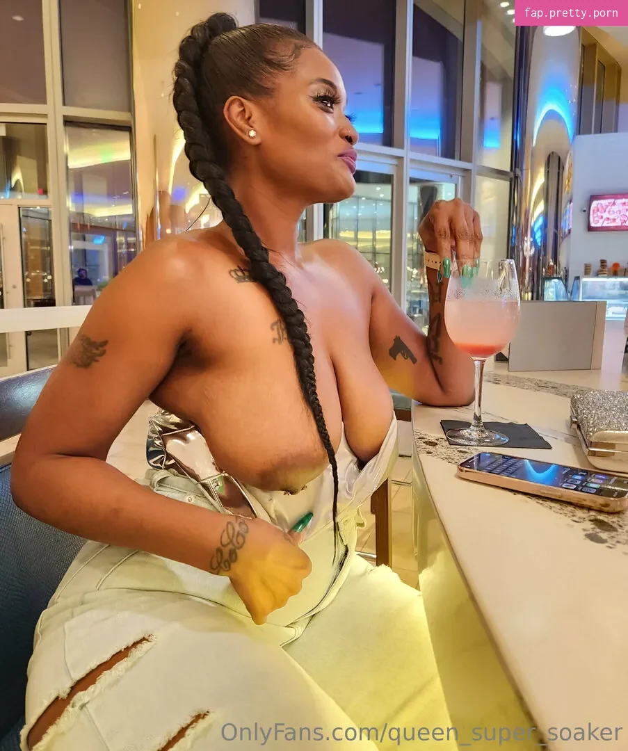 queen_super_soaker - Photo #07
