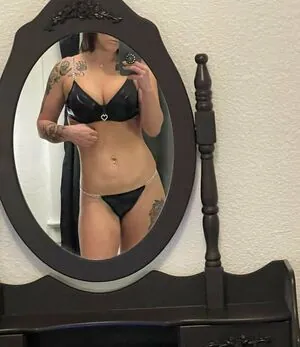 Queenb004