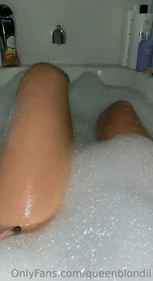 Queenblondii content