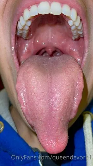 queendevore1