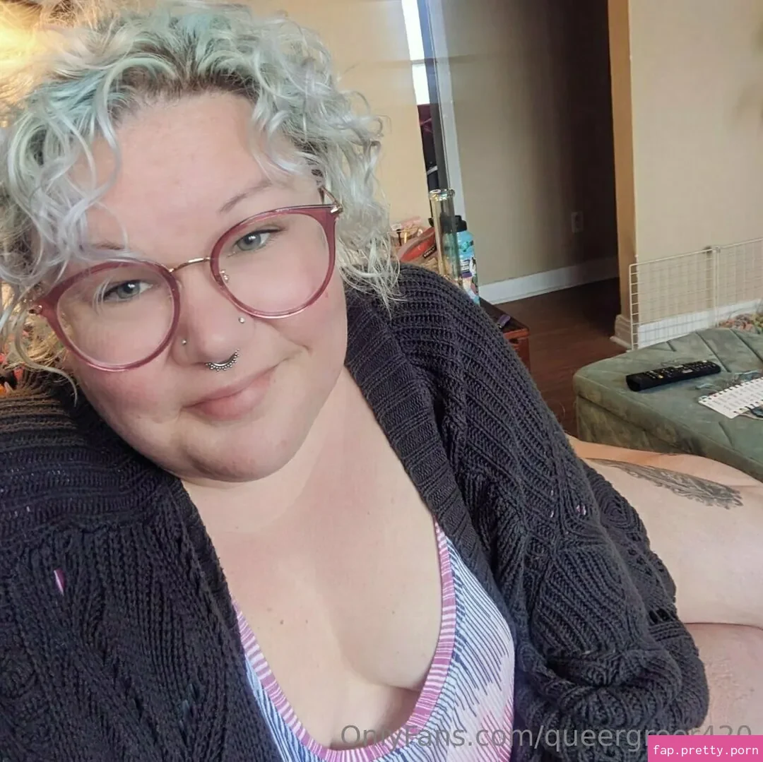 queergreer420 - Photo #01
