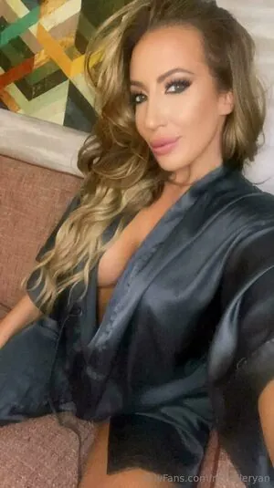 richelleryan