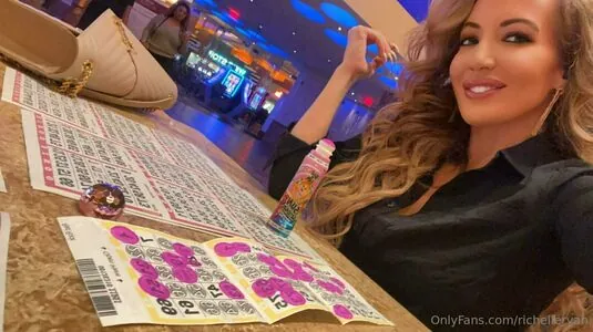 richelleryan