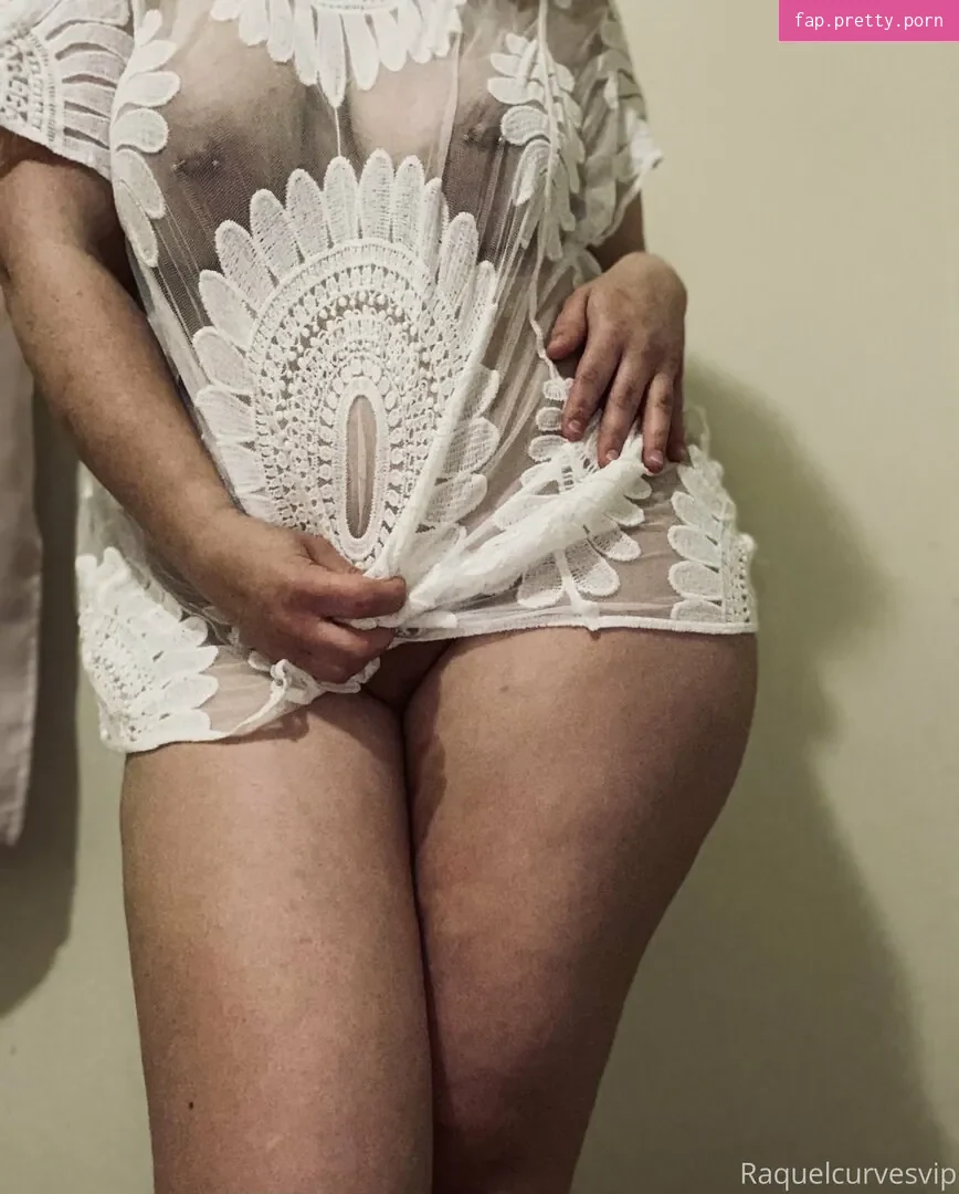 raquelxcurves - Photo #32