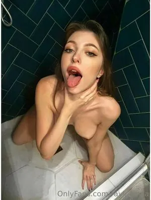 rayleeayla