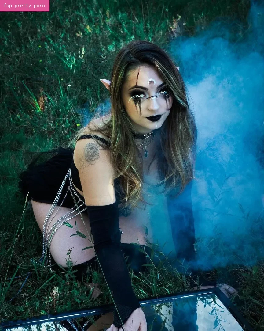 Roxane ASMR - Photo #45