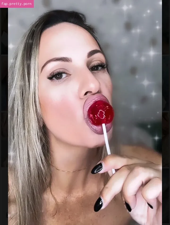 Roberta Bastos - Photo #57