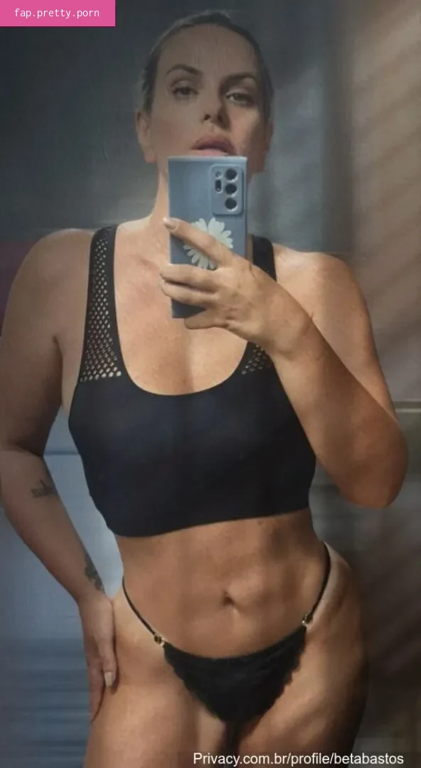 Roberta Bastos - Photo #63