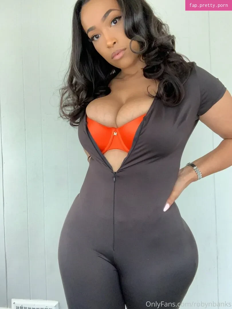 Robyn Banks - Photo #82