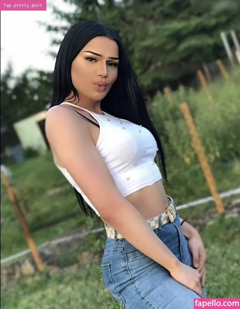 Rojin Bingöl - Photo #04