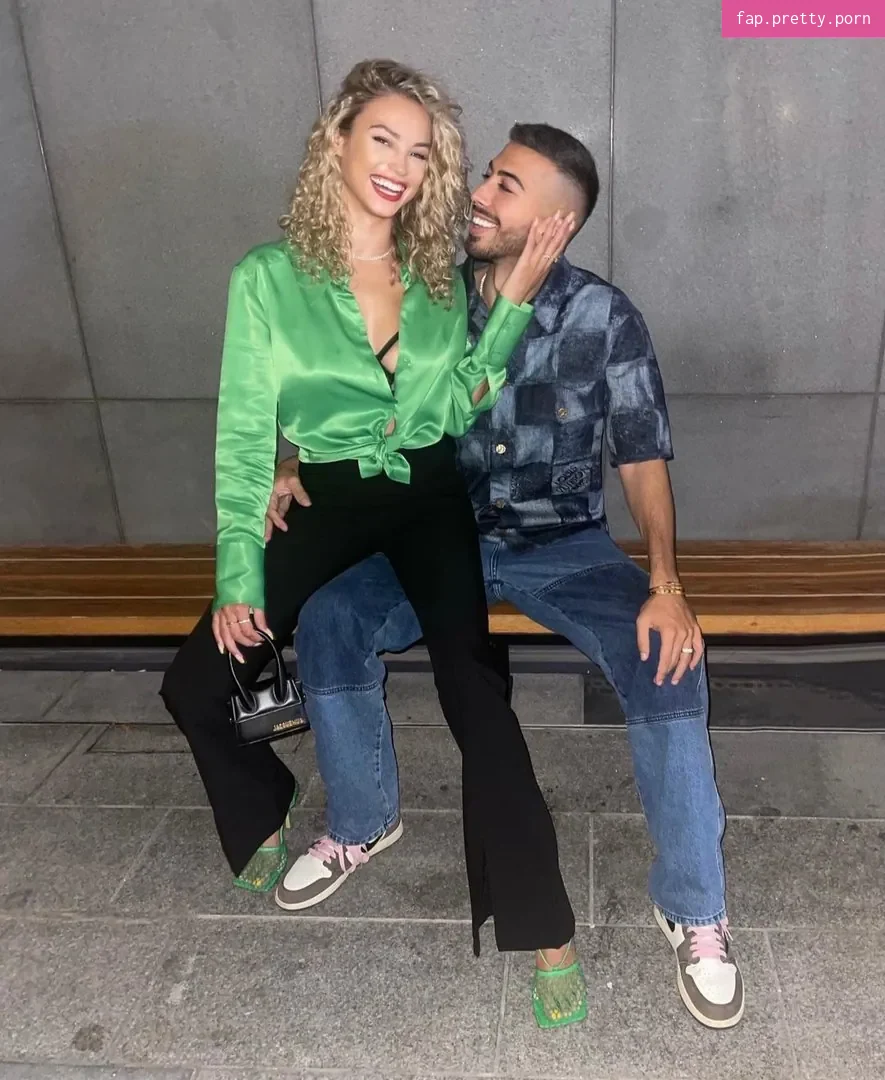 Rose Bertram - Photo #17