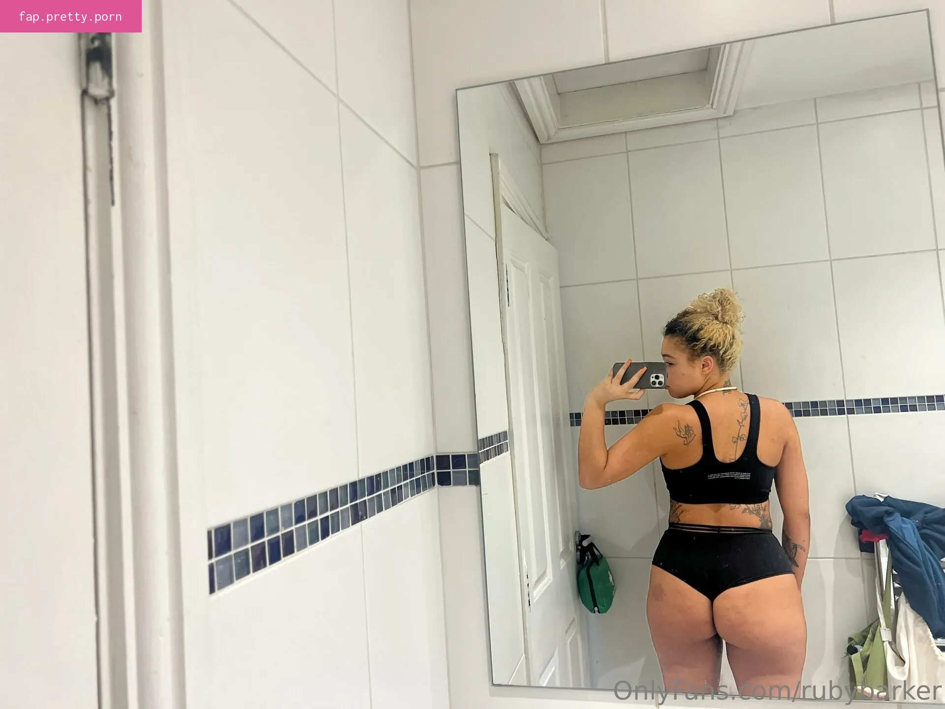 Ruby Barker - Photo #03