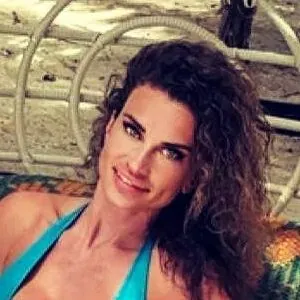 Romi_curly