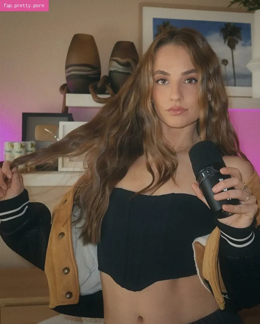 Rachel Demita - Photo #31