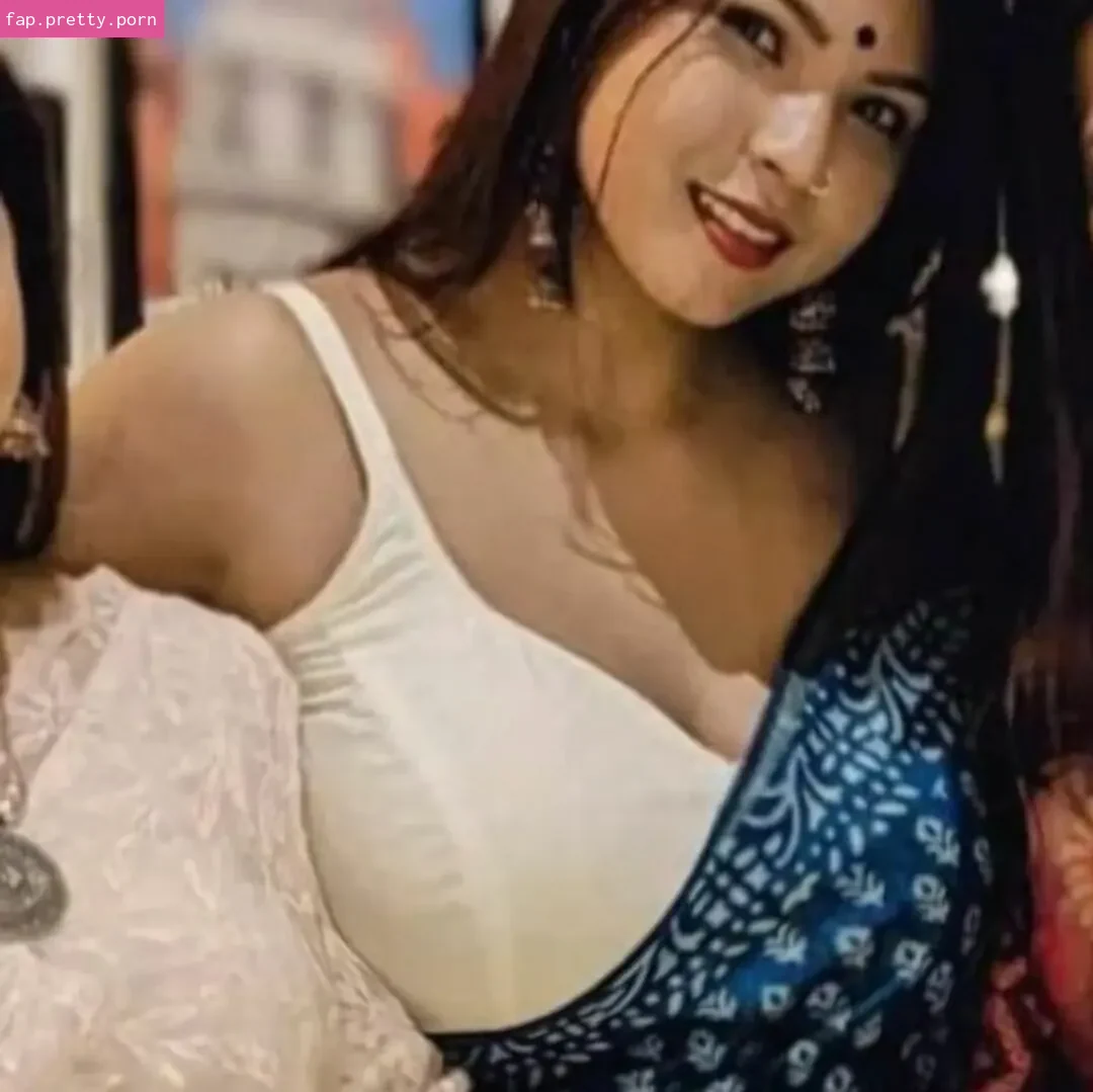 Richa Dutt - Photo #05