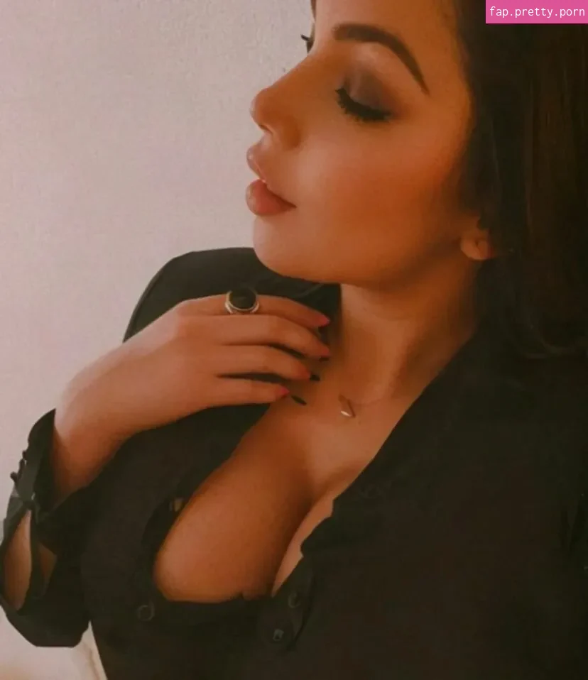 Richa Dutt - Photo #37