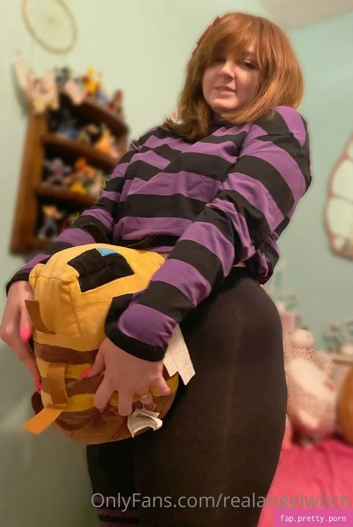 realangelwitch - Photo #21
