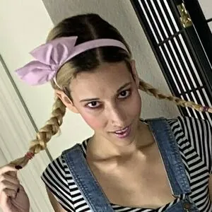 realgarnetrose