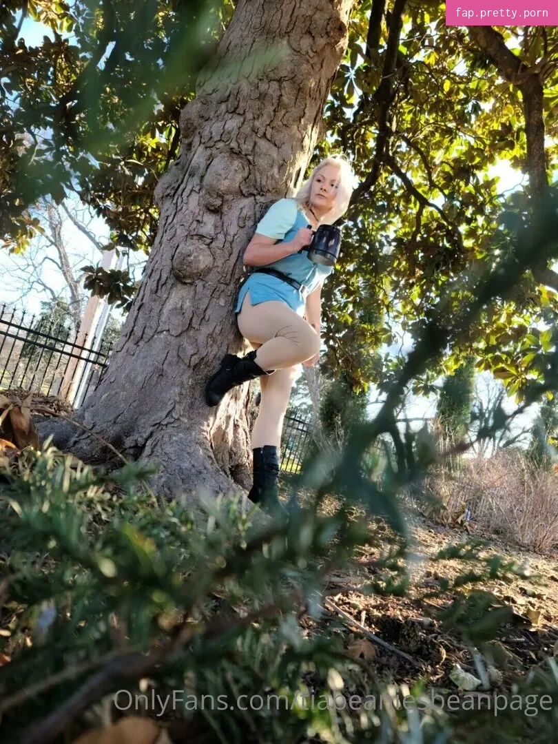 realprincesstiabeanie - Photo #48
