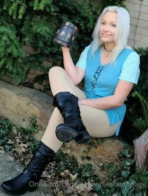 realprincesstiabeanie