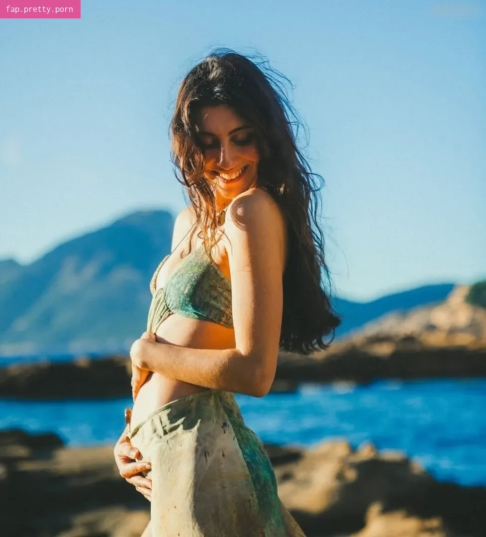 rebeccasbrow - Photo #52