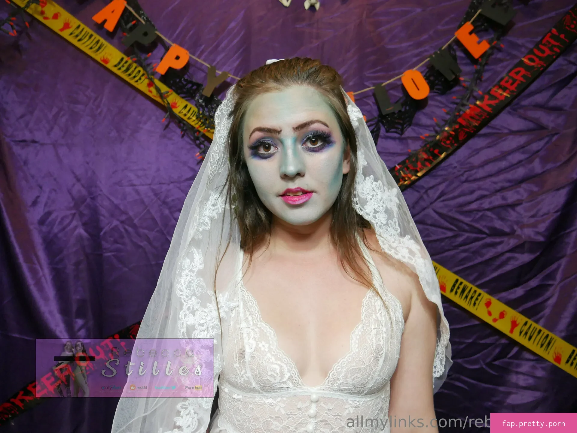 rebeccastilles - Photo #01