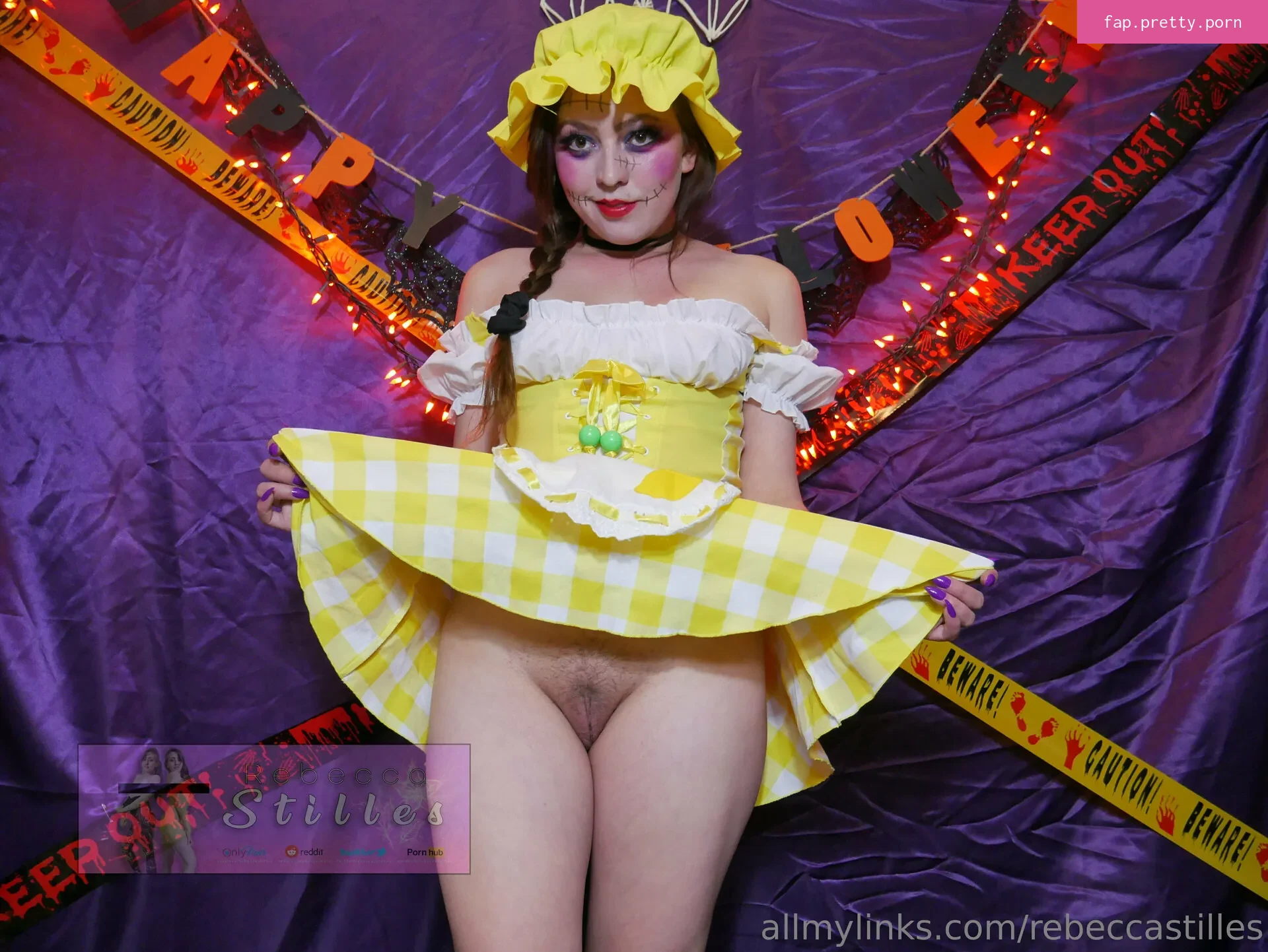rebeccastilles - Photo #17
