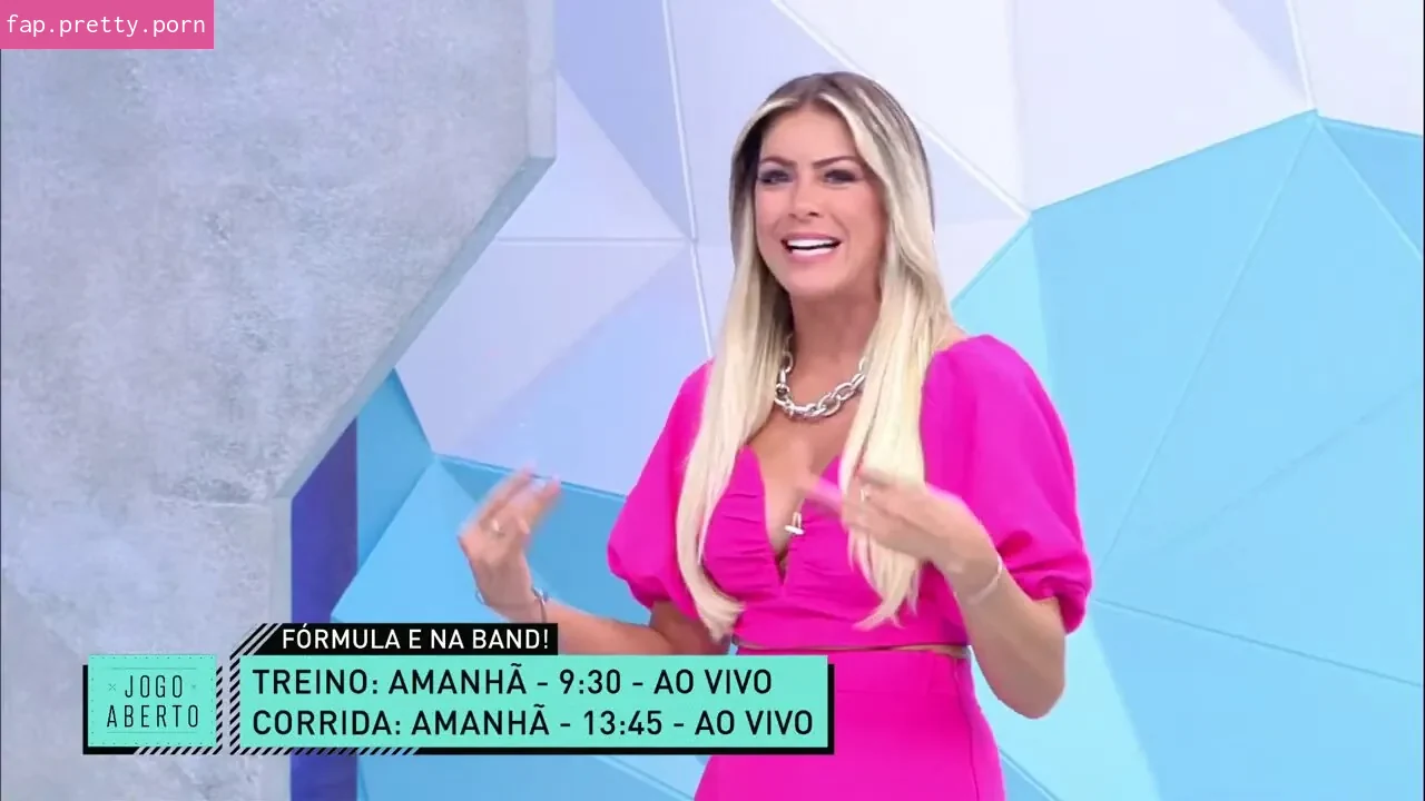 Renata Fan - Photo #12