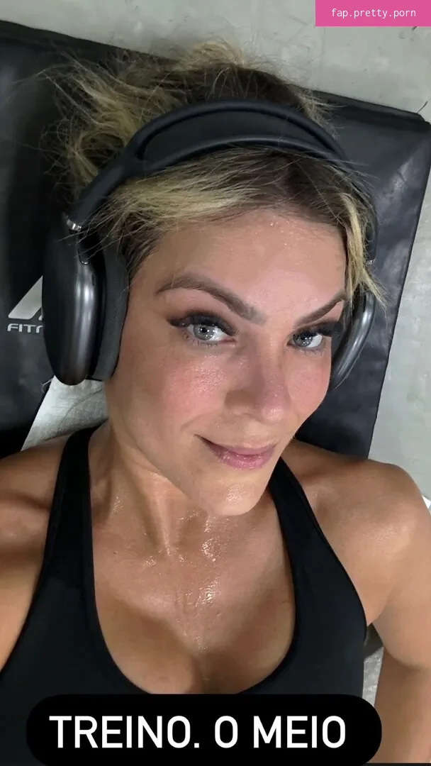 Renata Fan - Photo #48