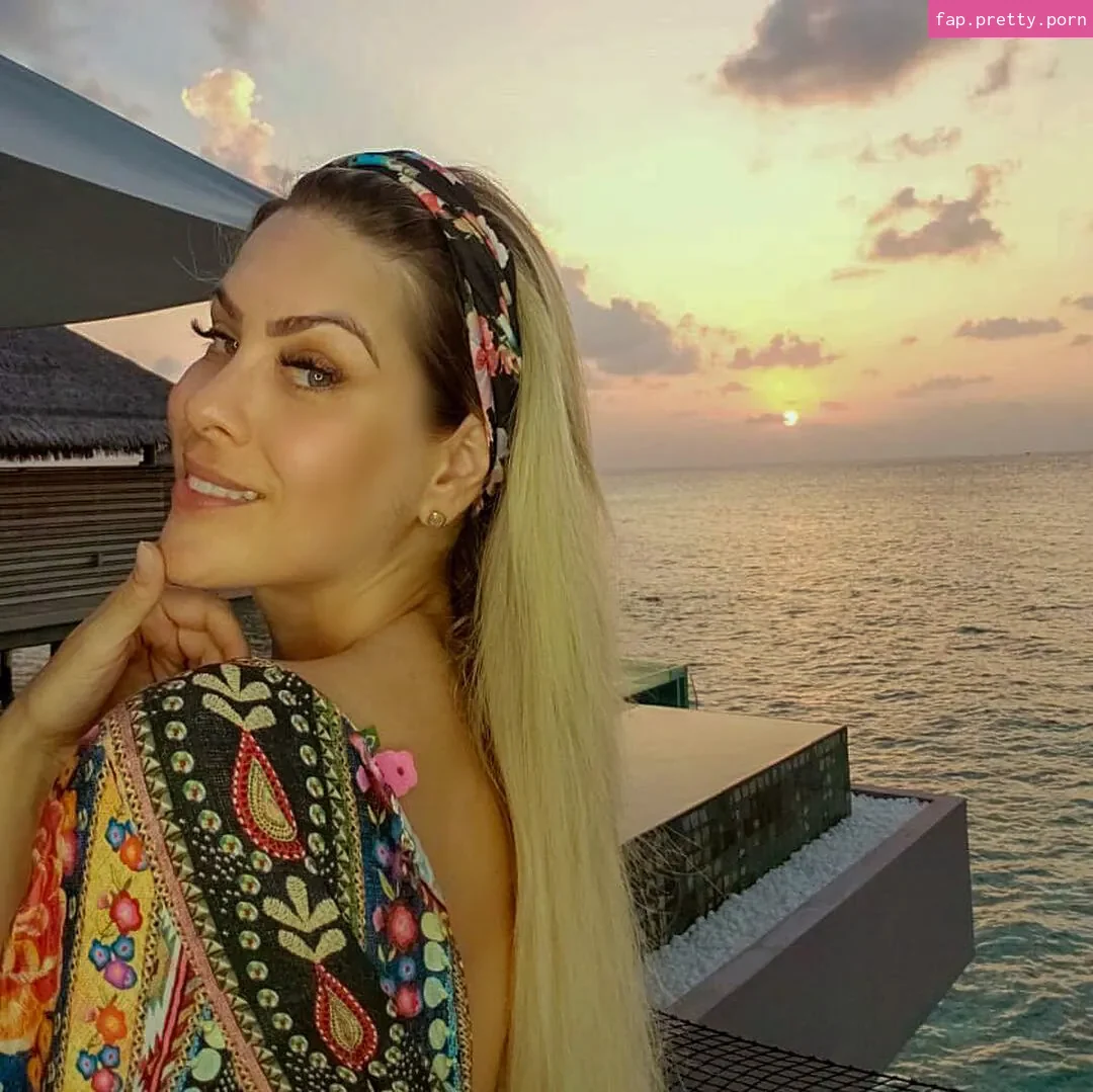 Renata Fan - Photo #86