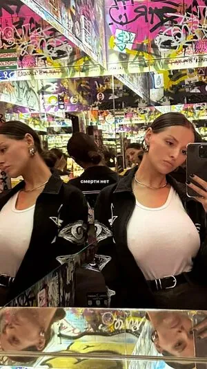 Rita Flores