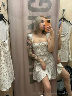roxyloove_free