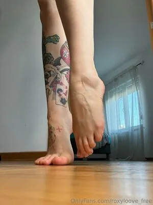 roxyloove_free