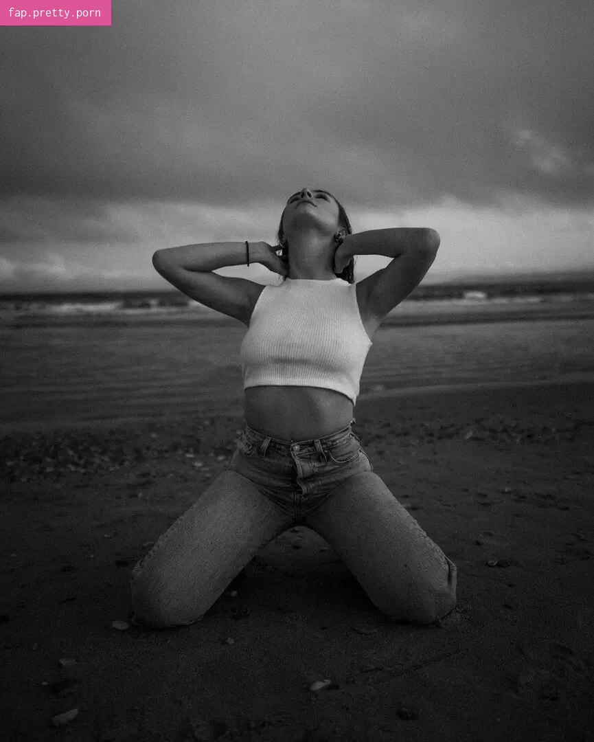 Rachel Ingram - Photo #07