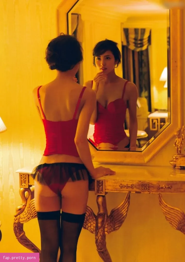 Ren Ishikawa - Photo #04