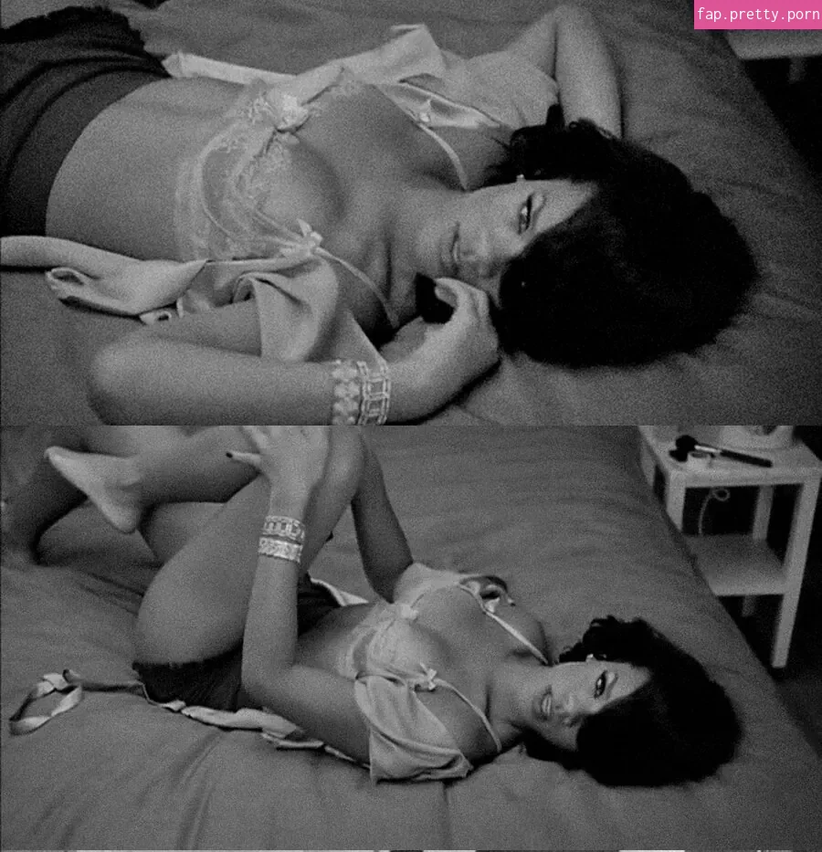 Rihanna - Photo #31
