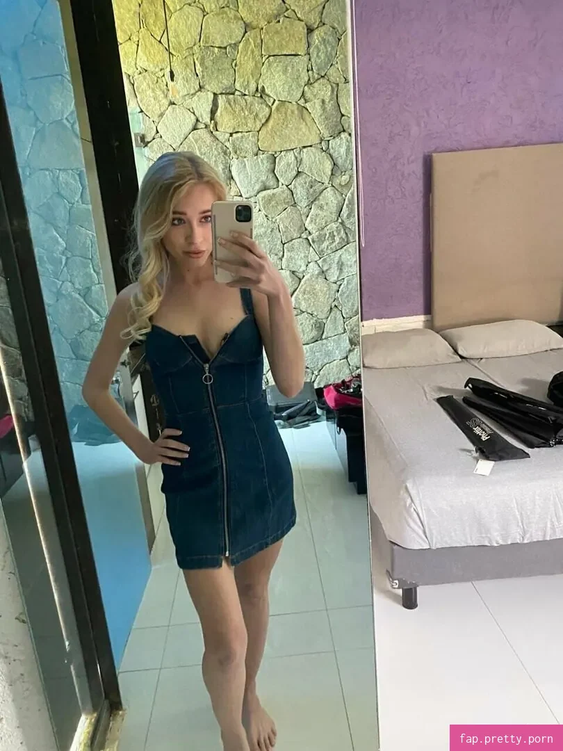 rileyannemodel - Photo #13