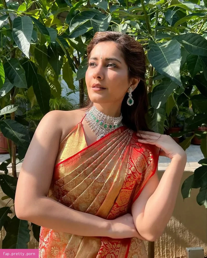 Raashii Khanna - Photo #26