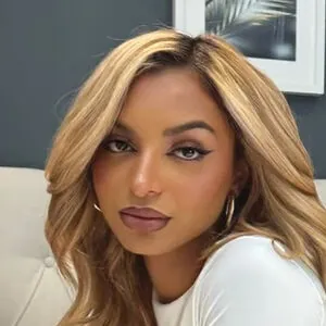 Rhea Khal / rhea_khal