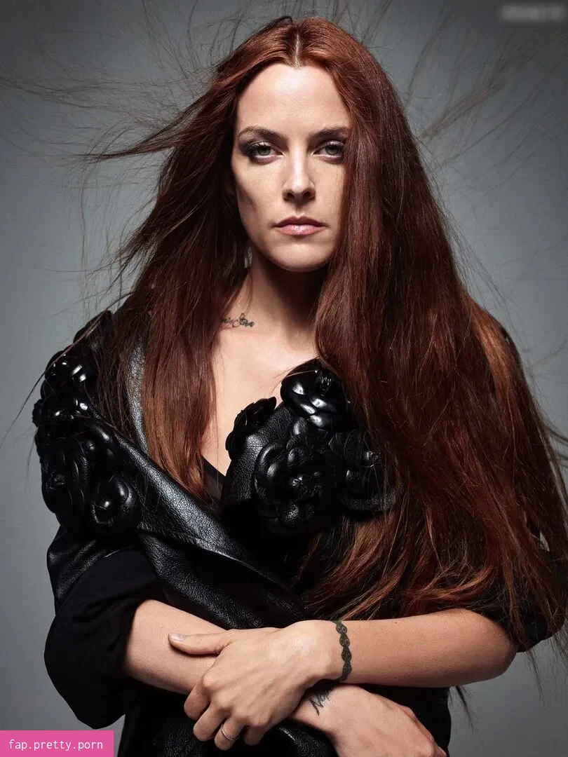 Riley Keough - Photo #30